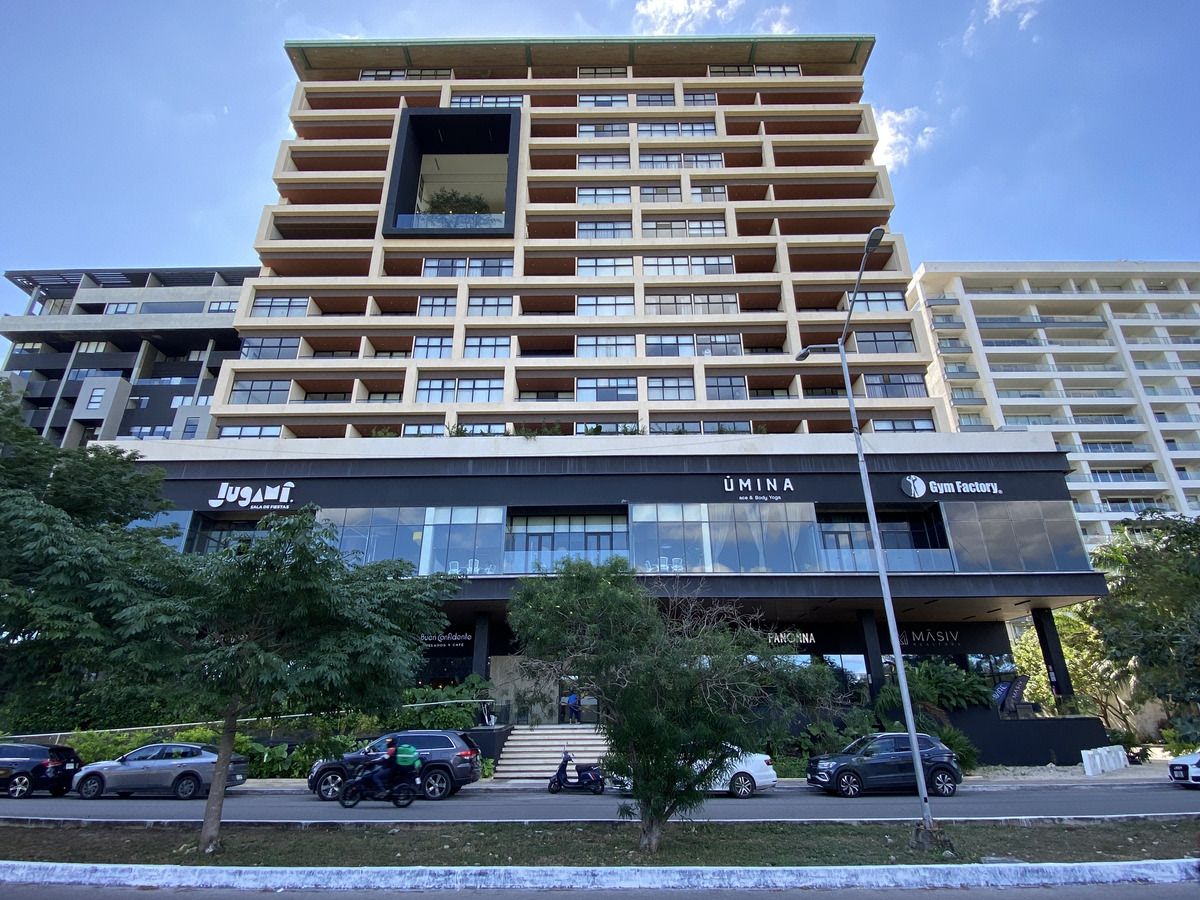 Últimos Locales Comerciales al Norte de Mérida en Baltia Apartments