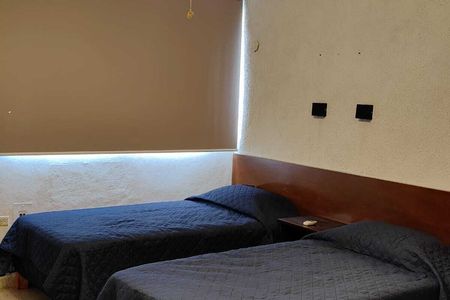 Apartamento mobiliado para alugar, andar superior. Col México Norte.