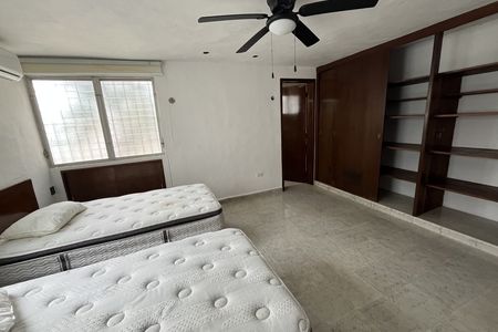 Apartamento mobiliado para alugar, andar superior. Col México Norte.