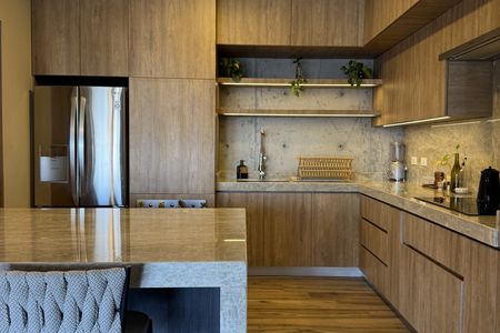 2 bedroom, 2.5 bathroom apartment in Las Huastecas Semi-furnished
