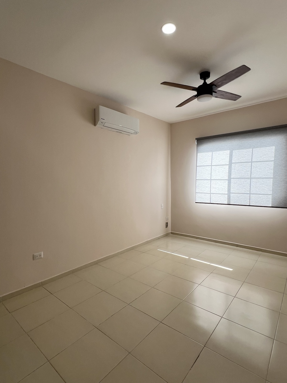 19 of 40: Recámara principal