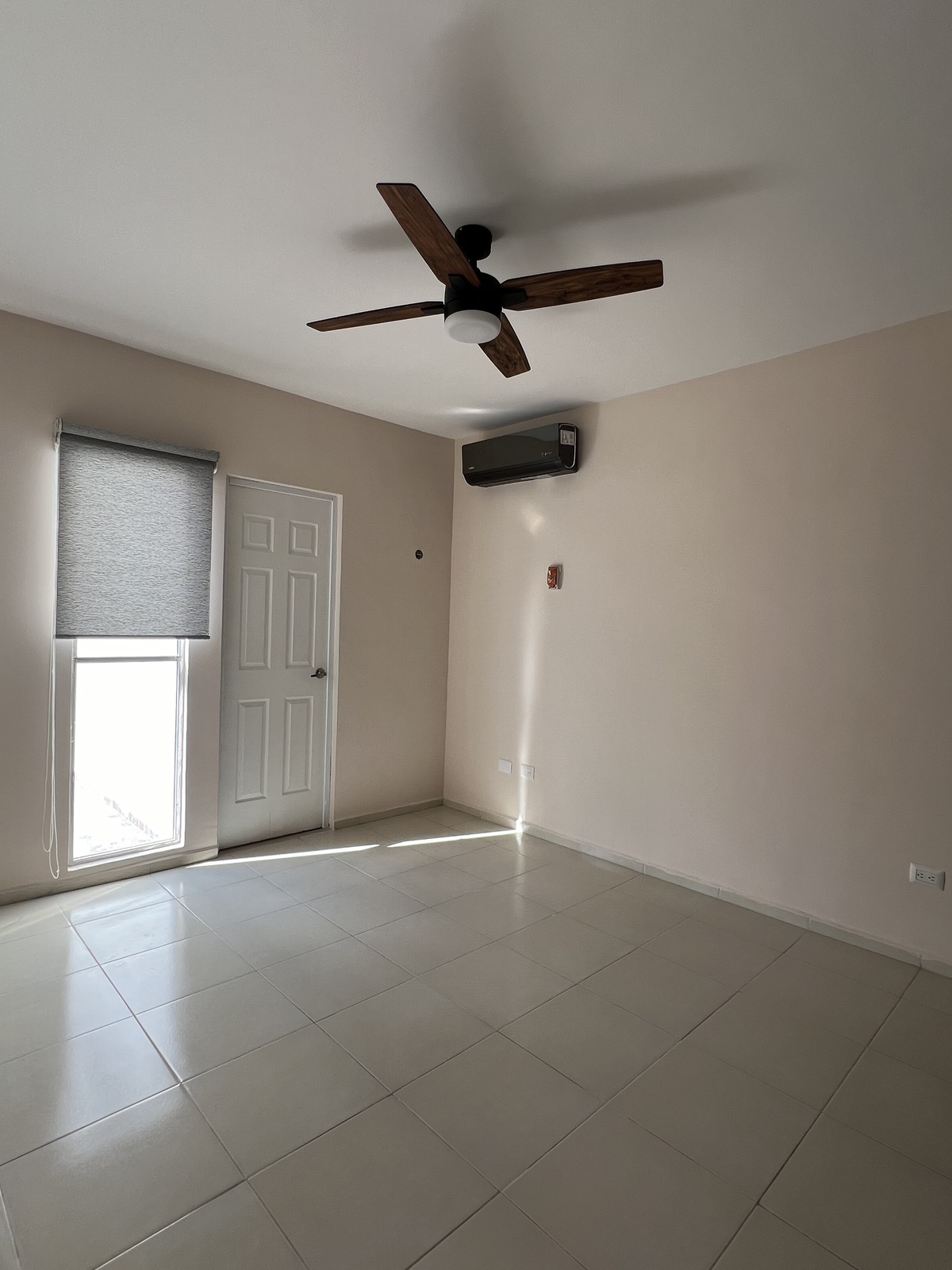 35 of 40: Recámara tres