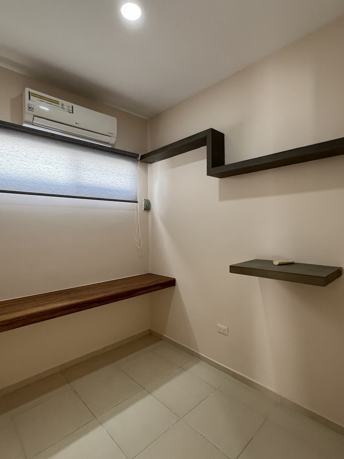 40 of 40: Estudio en planta alta