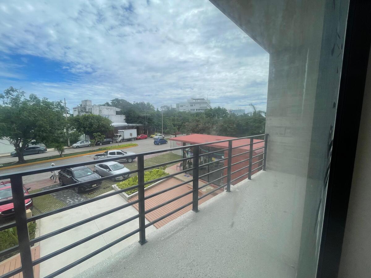 10 de 37: Departamento en venta nuevo con roof cerca del mar en Cancun