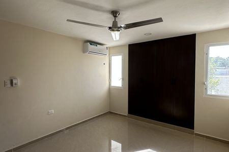 Casa en Renta recién remodelada en cerrada  Colonia México