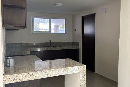 Casa en Renta recién remodelada en cerrada  Colonia México