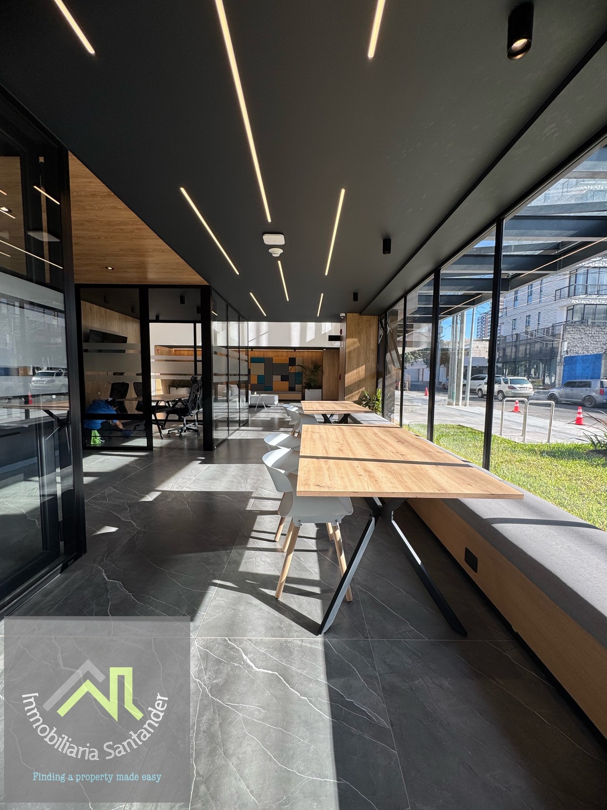 32 de 36: AREA COWORKING