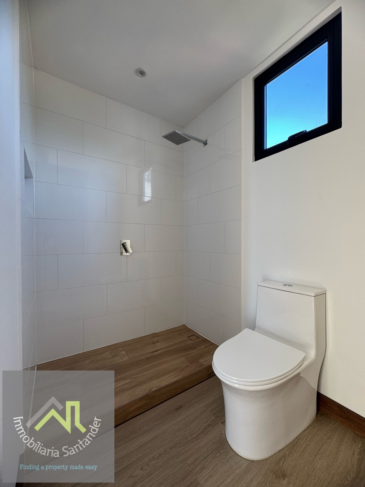 13 de 36: BAÑO MASTER