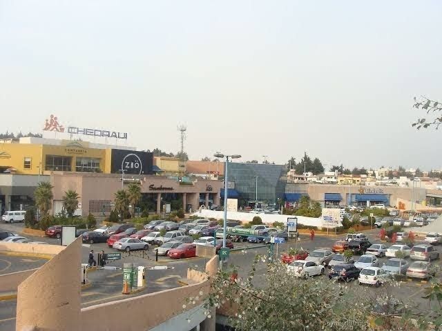 Local en centro comercial en Interlomas, Huixquilucan, foto 2 de 12