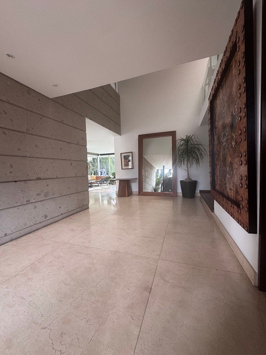 House in Real de las Lomas, Miguel Hidalgo, photo 4 of 36