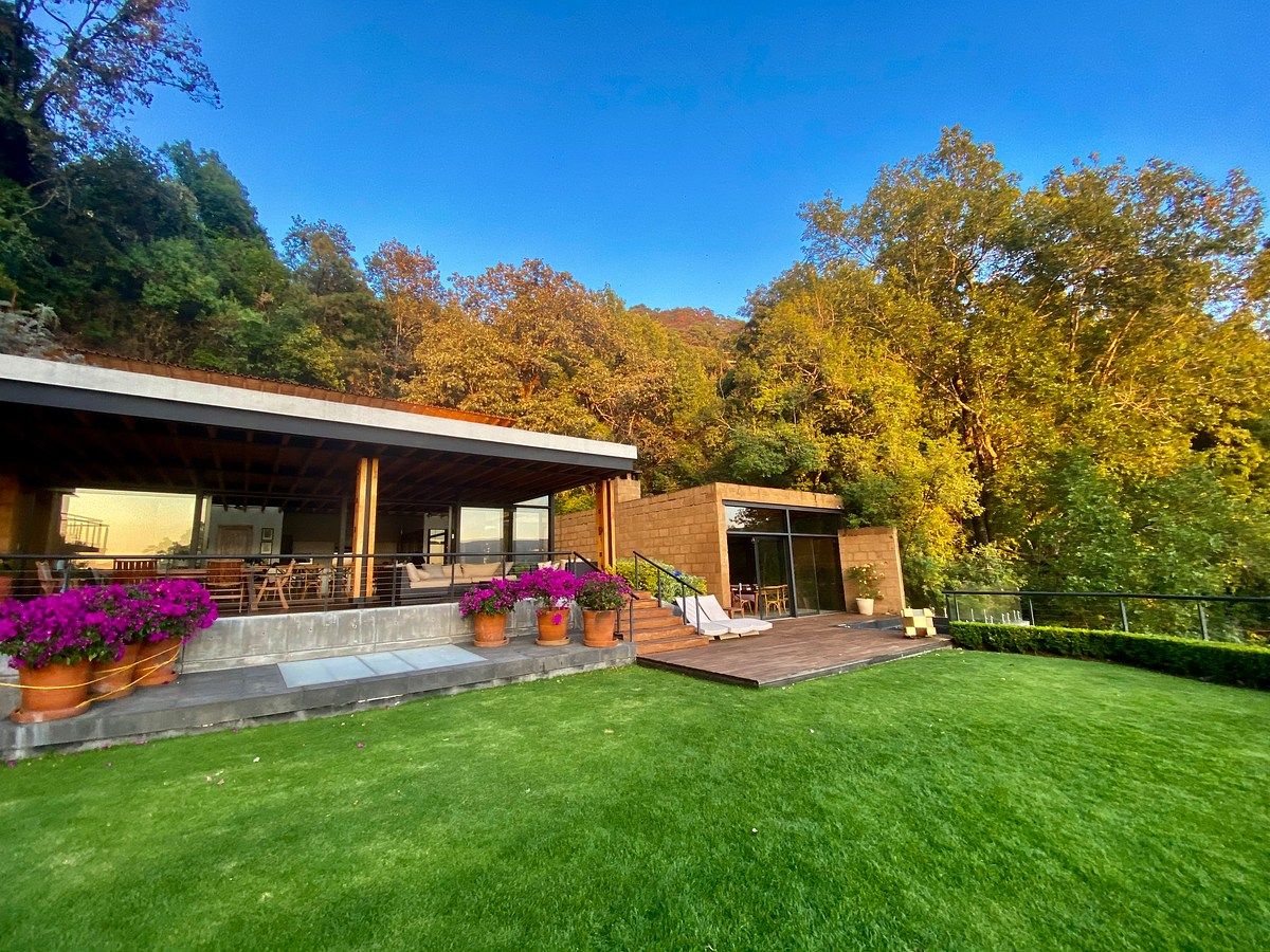VENTA, RENTA EXCLUSIVA CASA EN VALLE DE BRAVO, foto 1 de 20