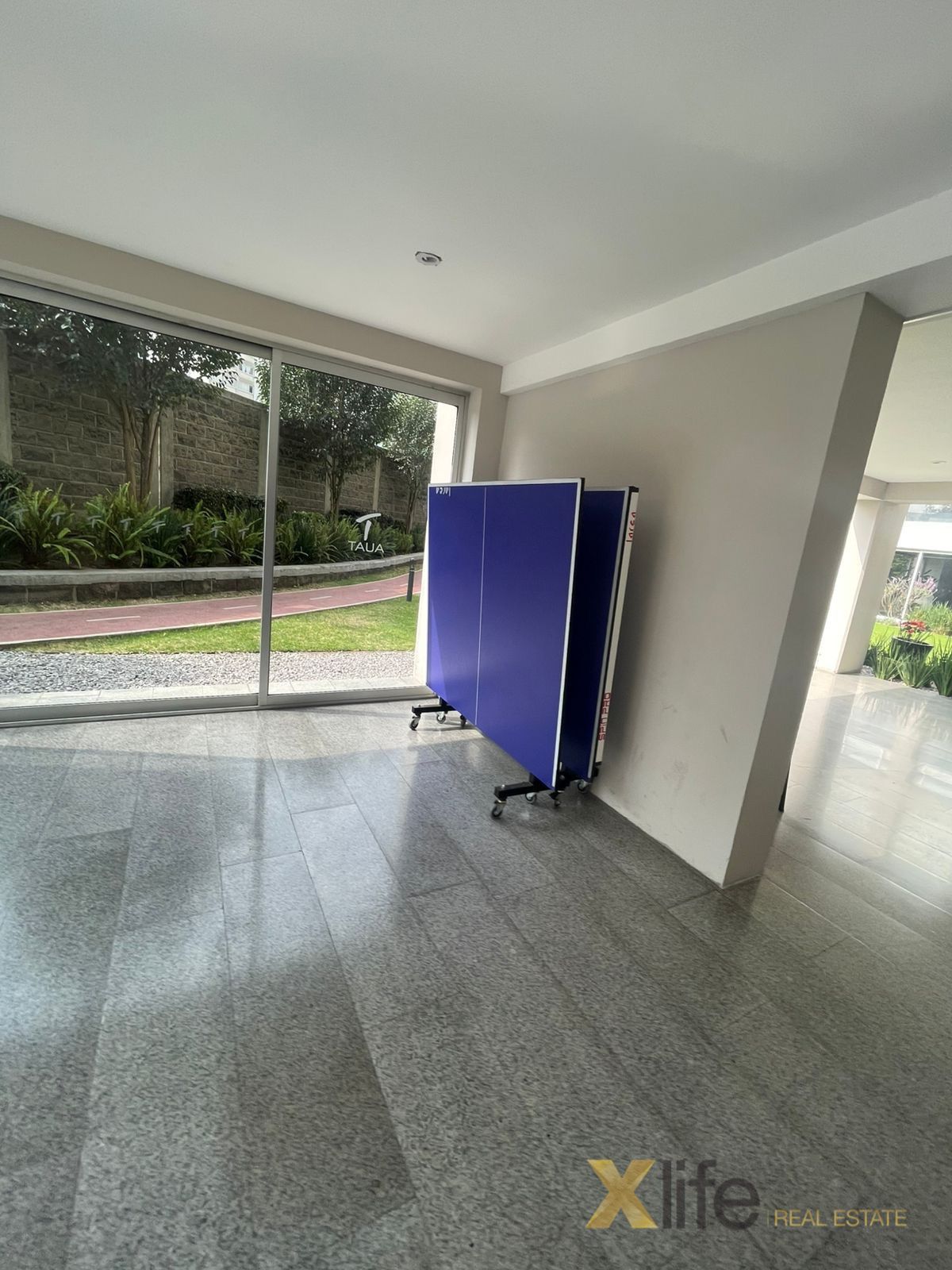 19 de 30: Amenidades: Salón de jóvenes