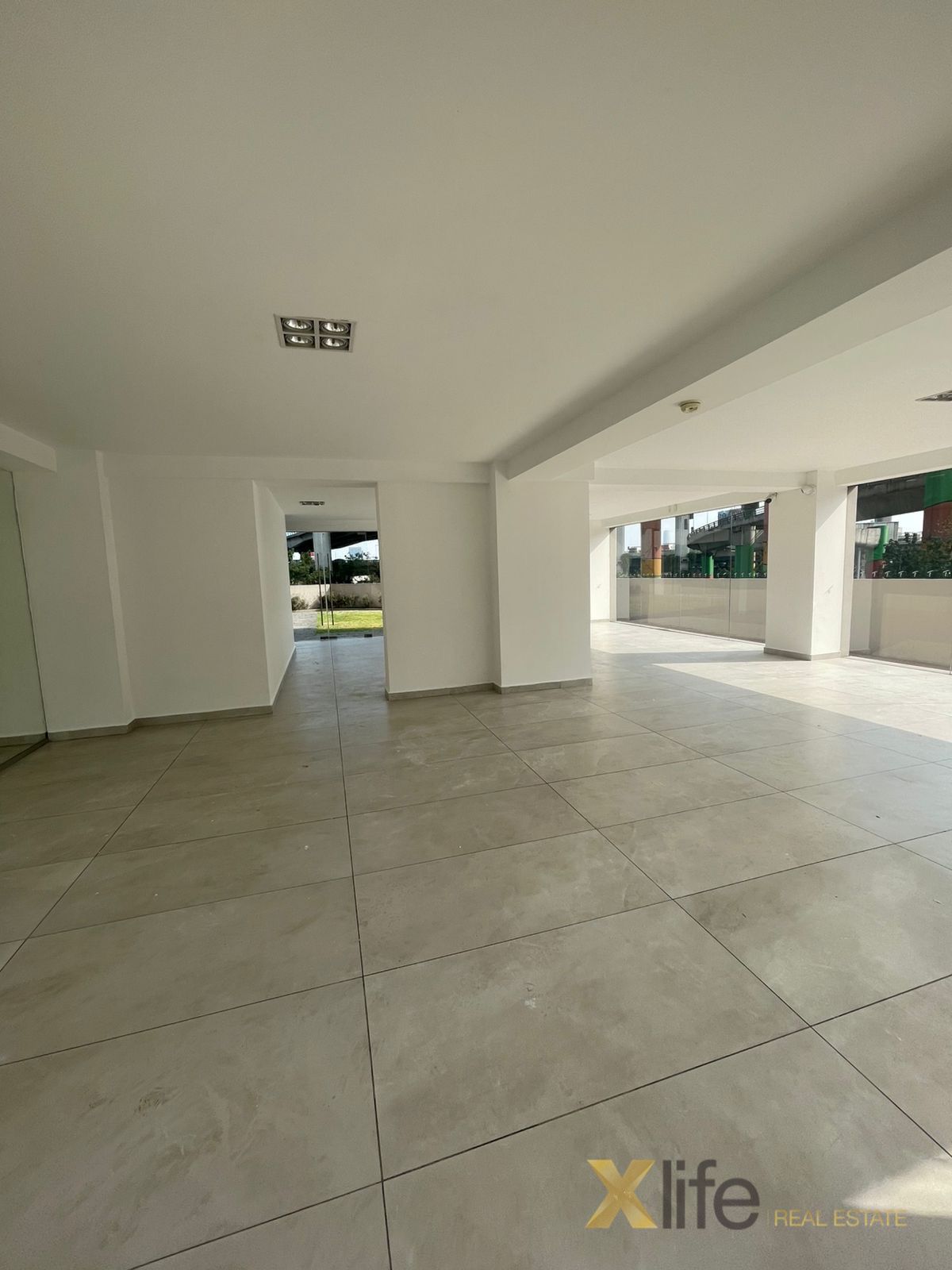 28 de 30: Amenidades: Salón de eventos