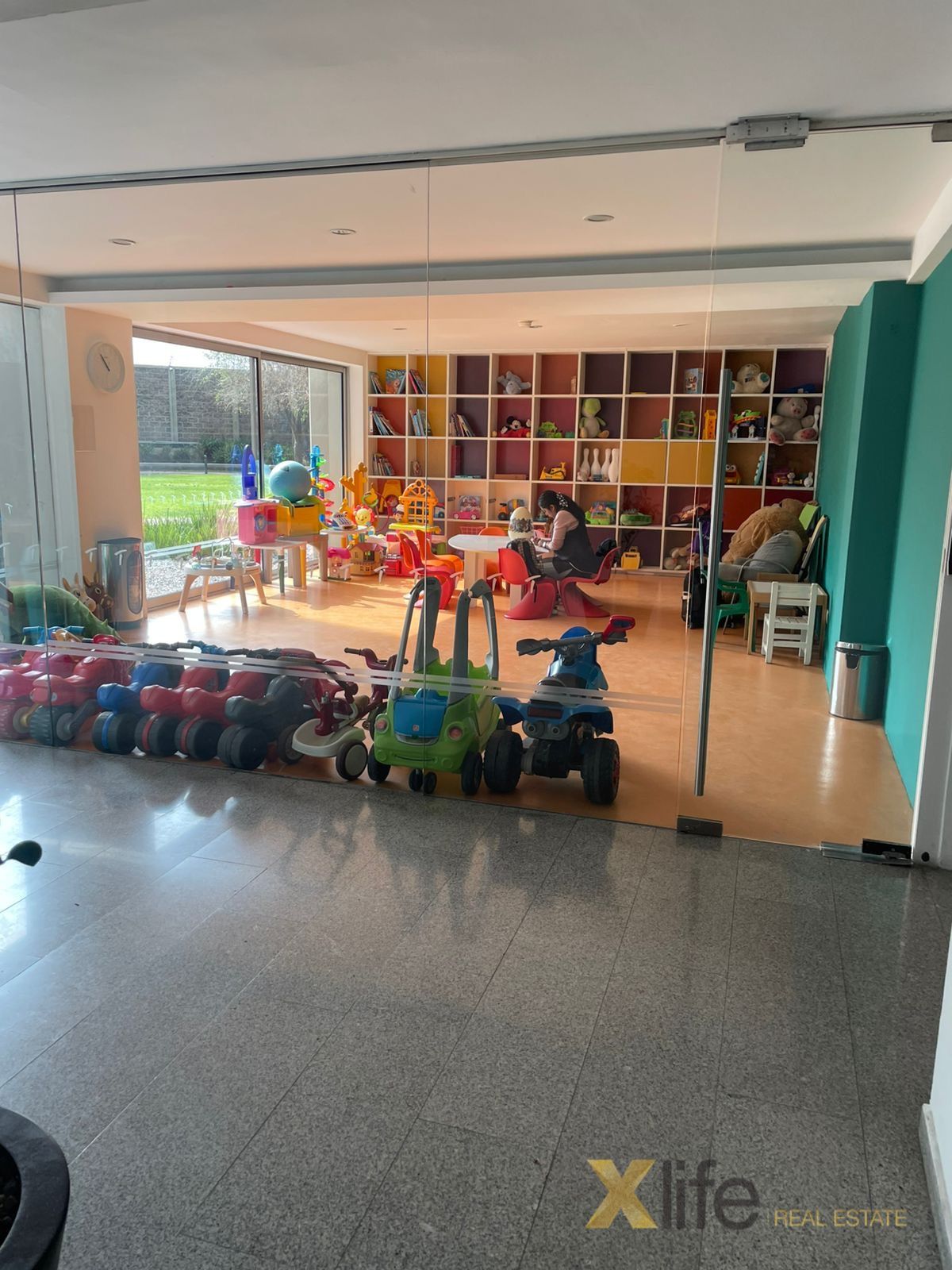 21 de 30: Amenidades: Ludoteca