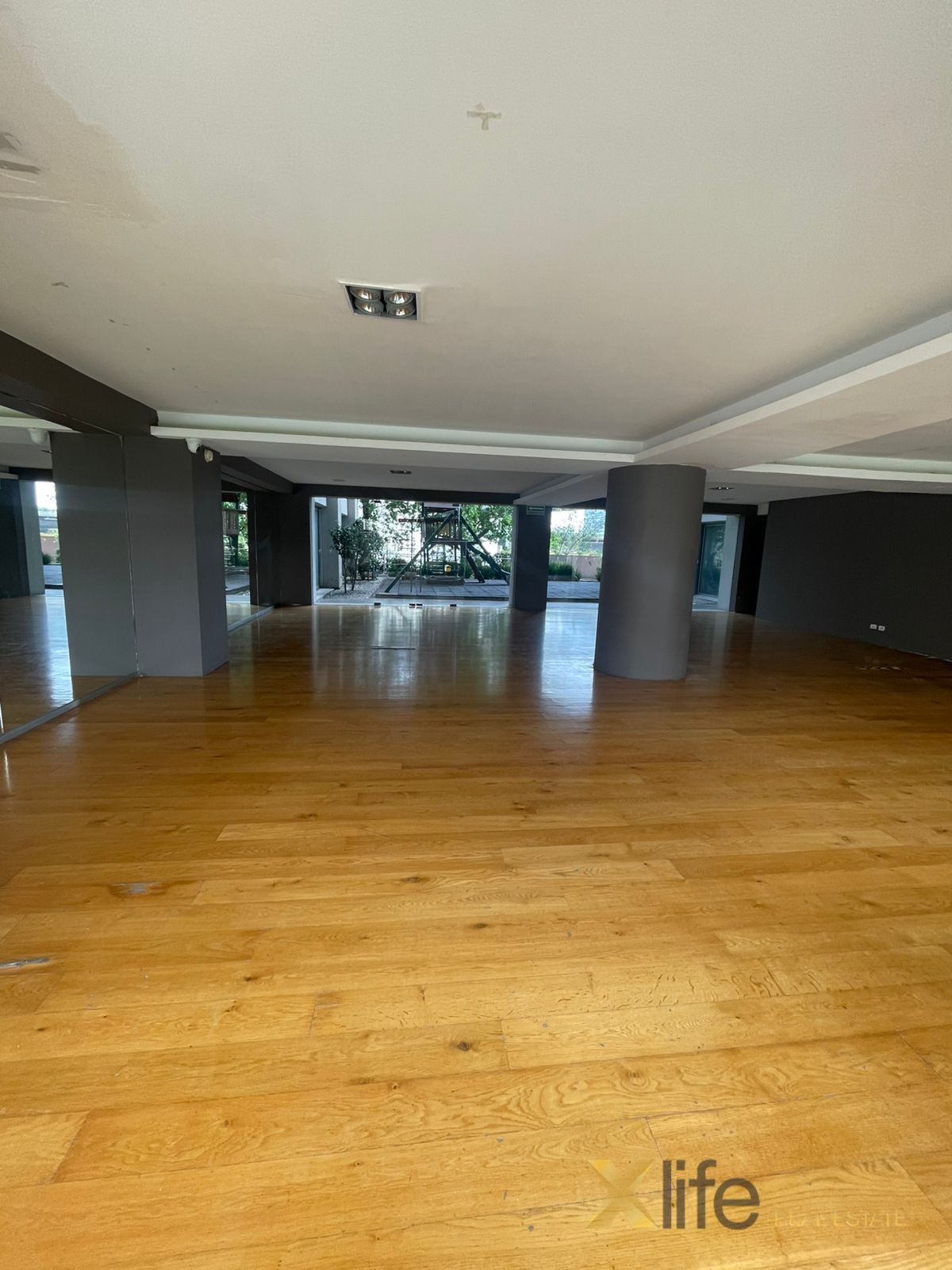 20 de 30: Amenidades: Salón de eventos