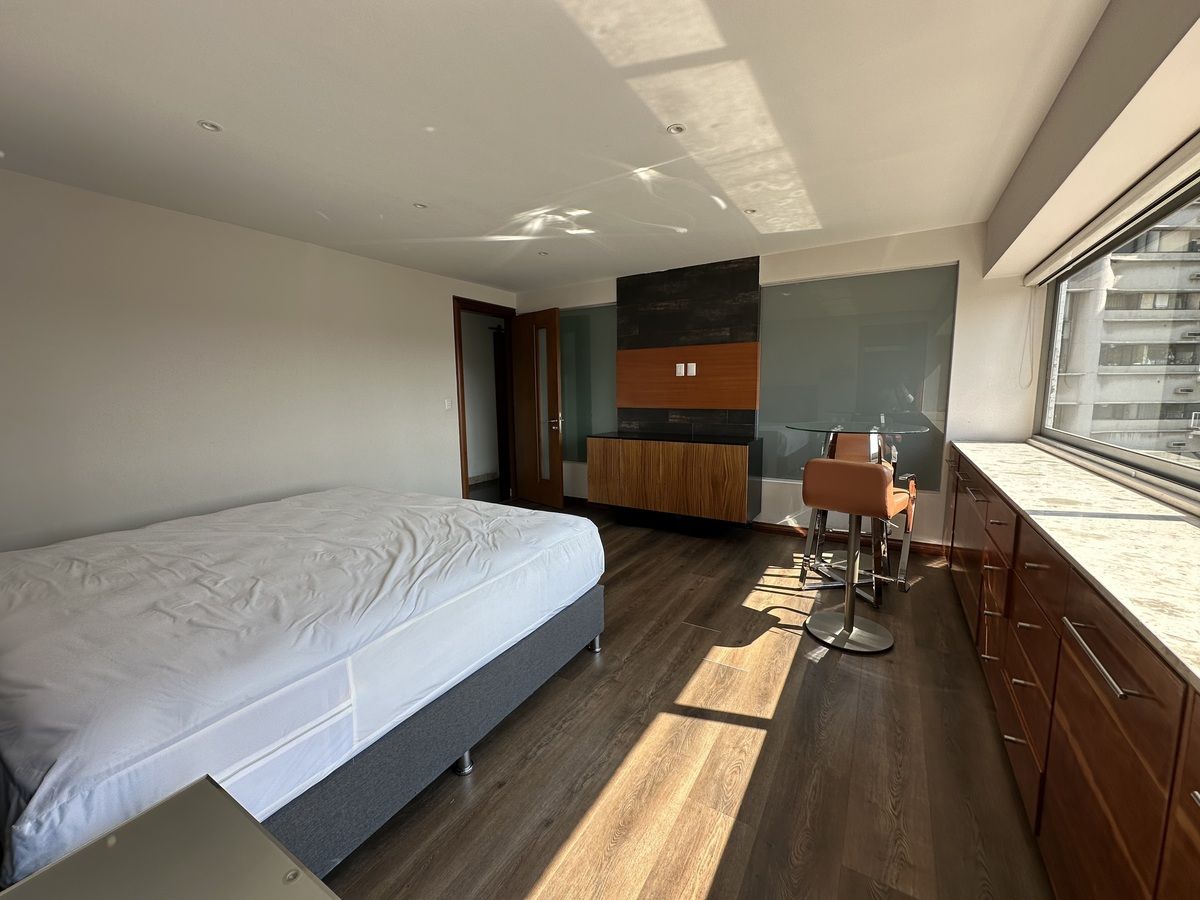 7 of 27: Recámara Principal