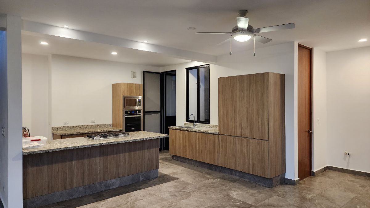 5 de 24: Departamento en Venta Merida