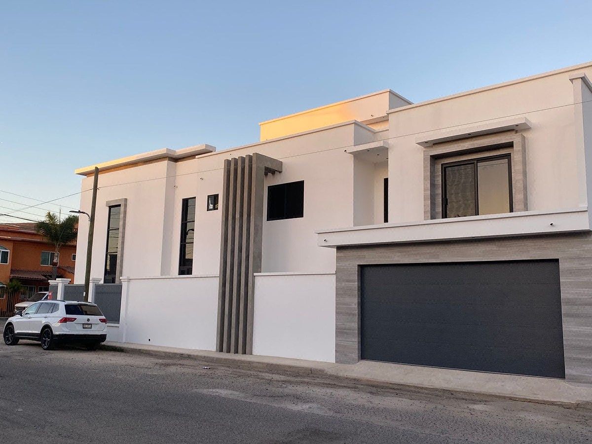 Venta de Casa Nueva de 4 Recámara en Lagos, Valle Dorado, Ensenada B.C.