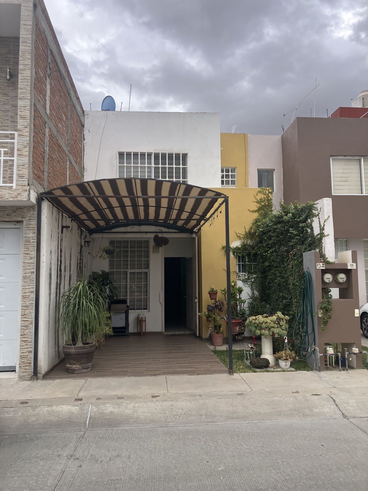 Casa en renta en privada Villa de las Flores 13 A Buenavilla Silao Gto., foto 1 de 11