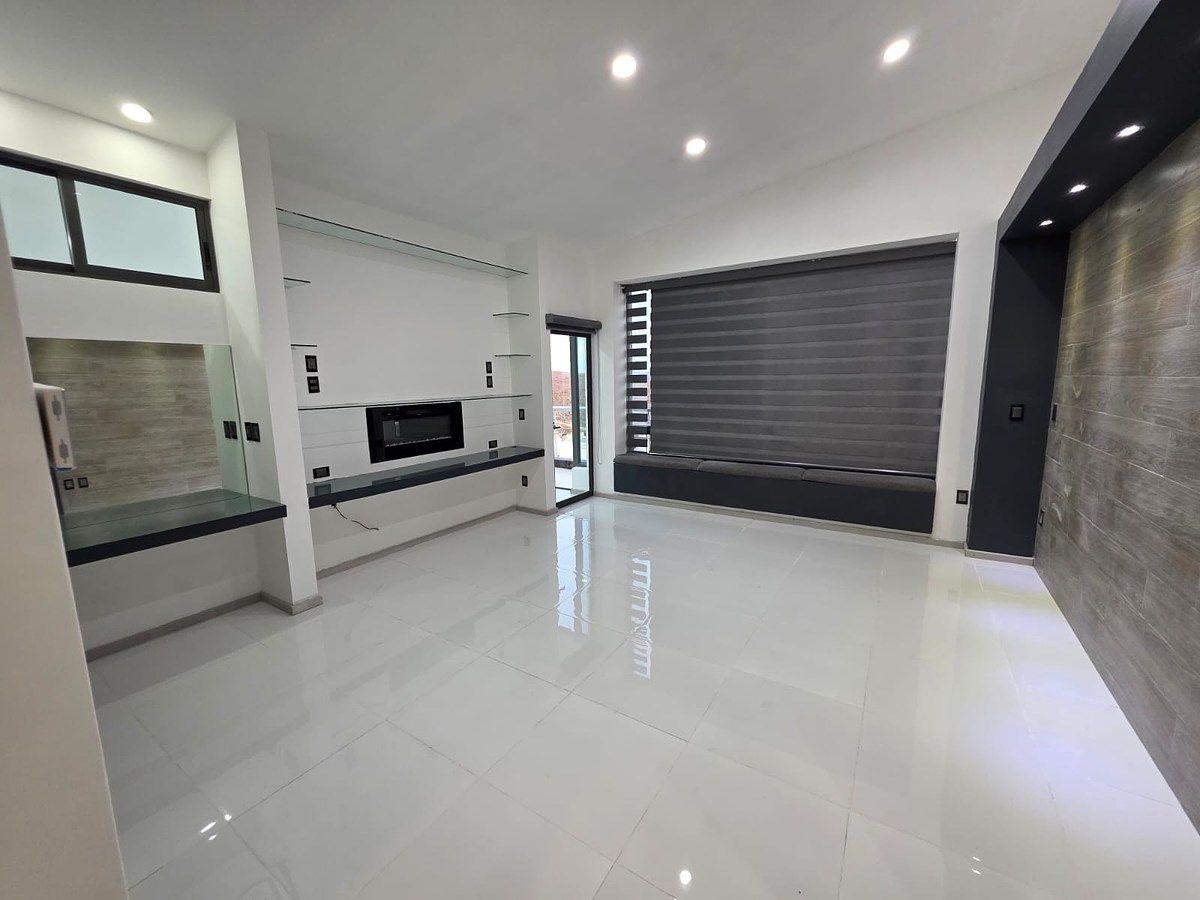 48 of 50: Recámara 4 Principal