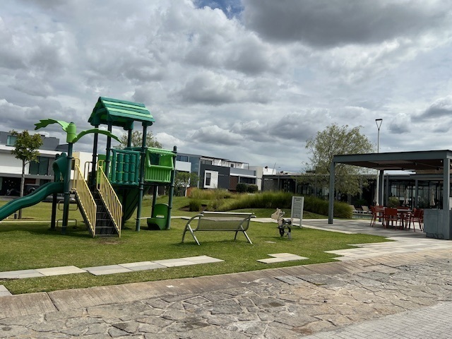 25 de 27
