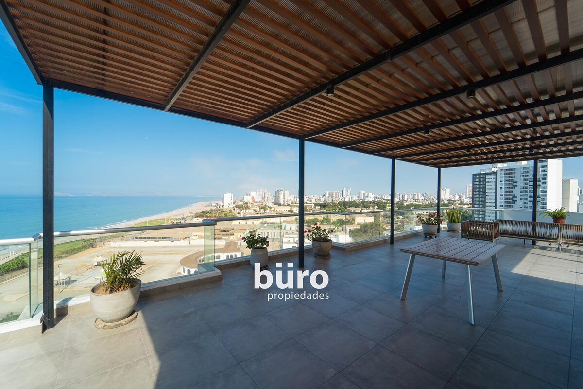 27 de 29: Terraza de uso común en el piso 11.