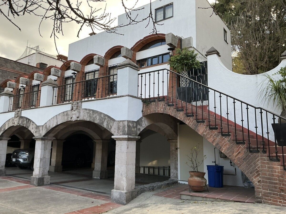 1 de 16