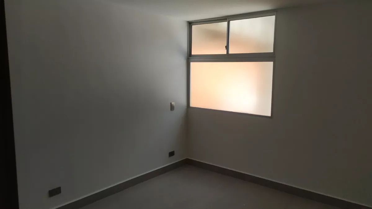 4 de 11