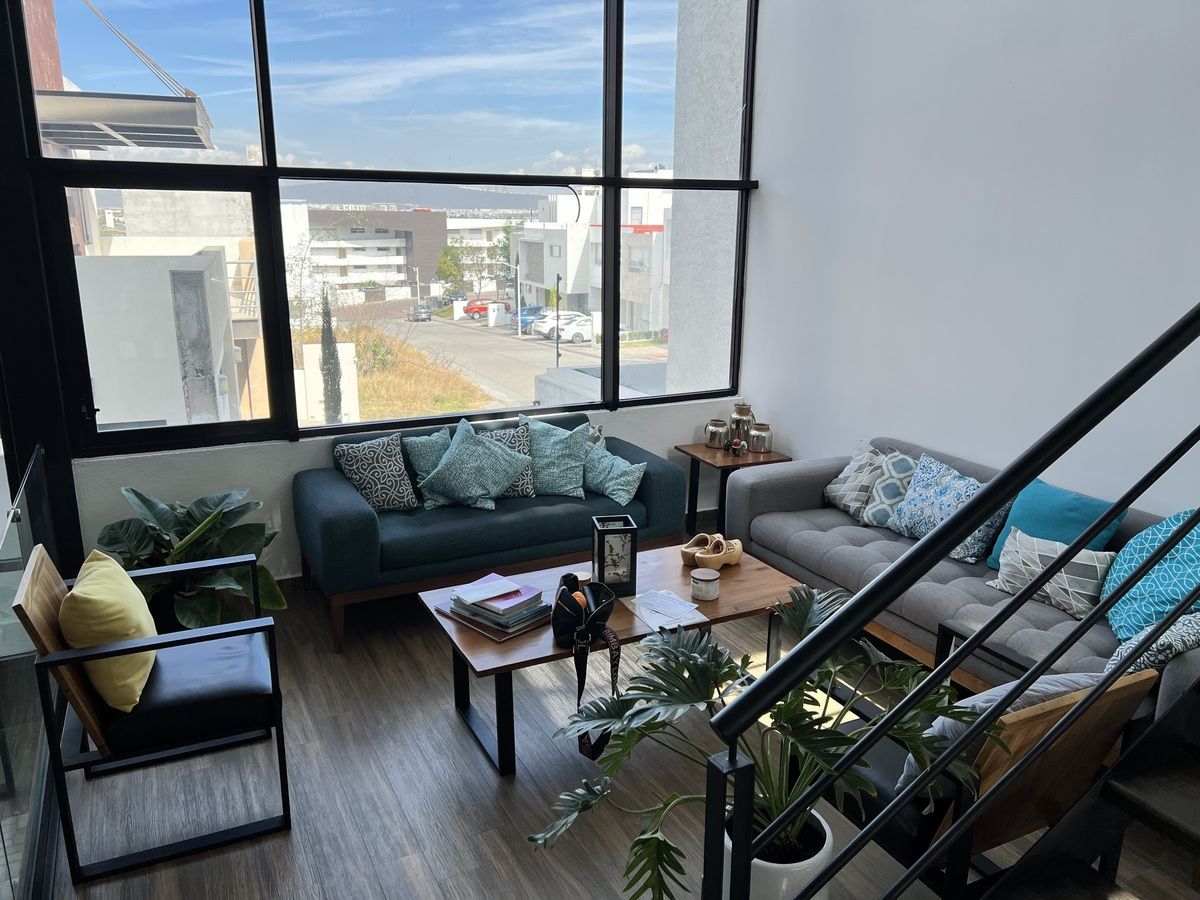 Casa Venta Centrica Vista Fraccionamiento Privada Lucepolis Milenio Querétaro - foto 3