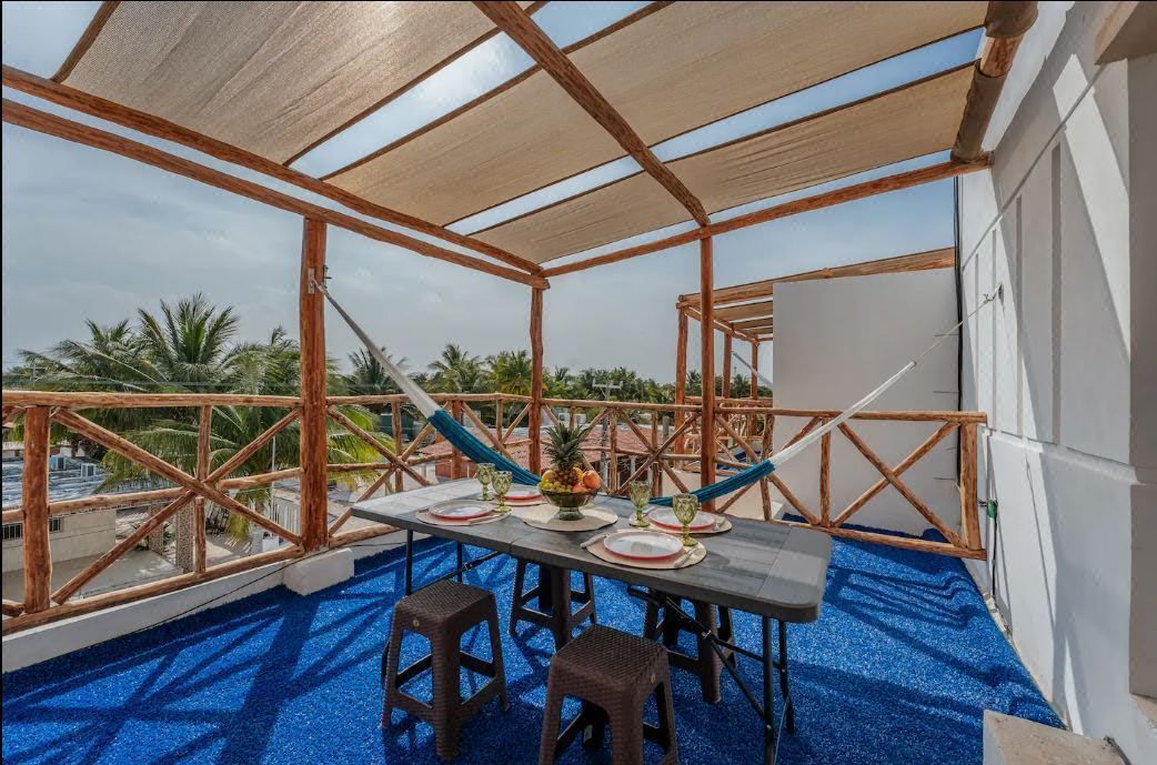Townhouse, Chicxulub Puerto, en Venta a una Esquina del Mar