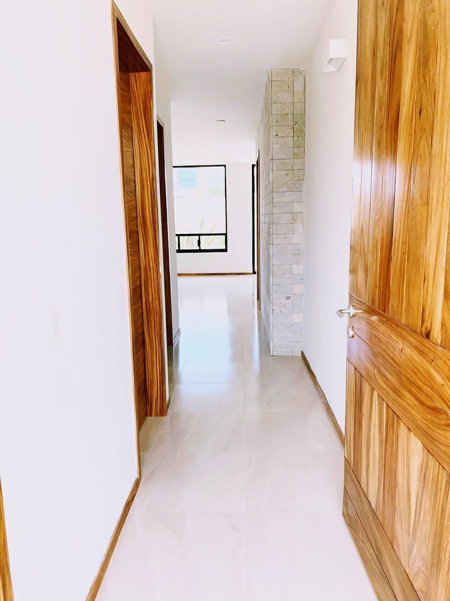 ESPECTACULAR RESIDENCIA EN VENTA EN PARQUES VALLARTA VISÍTALA, TE IMPRESIONARÁ - foto 5