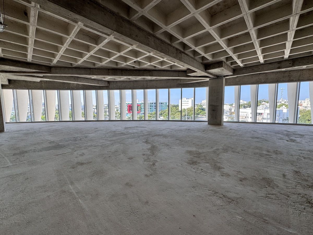 Sala Comercial em Puerto Cancún, Benito Juárez, foto 4 de 9