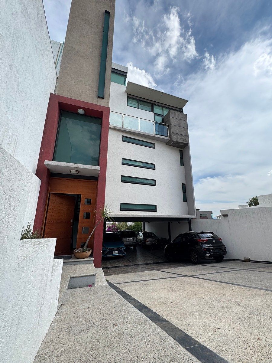 House in Milenio III, Querétaro, photo 2 of 38