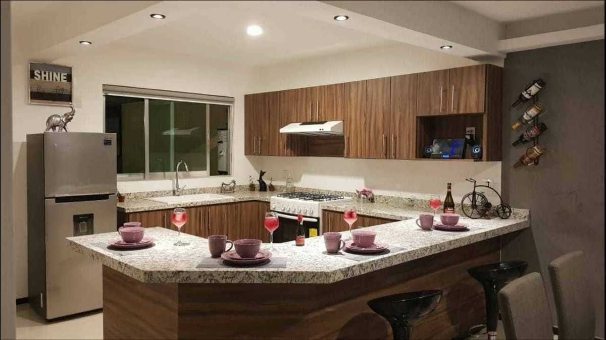 Venta de Casa una planta en Corregidora, cerca Tejeda, amenidades