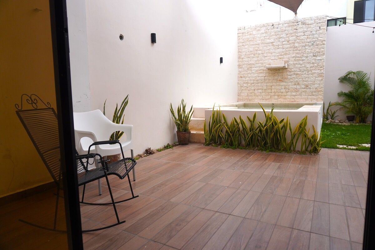 4 de 14: TERRAZA CON ALBERCA