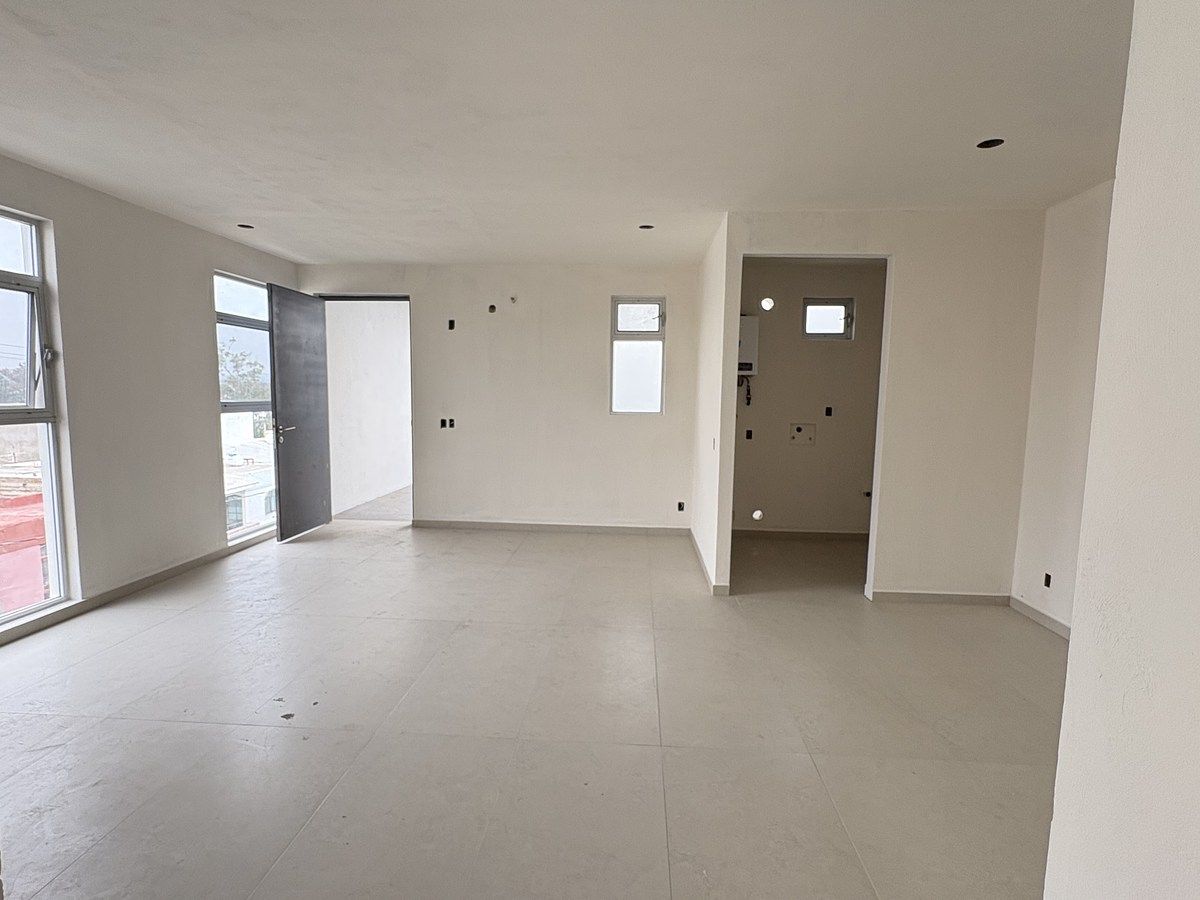 5 de 13: Área sala comedor