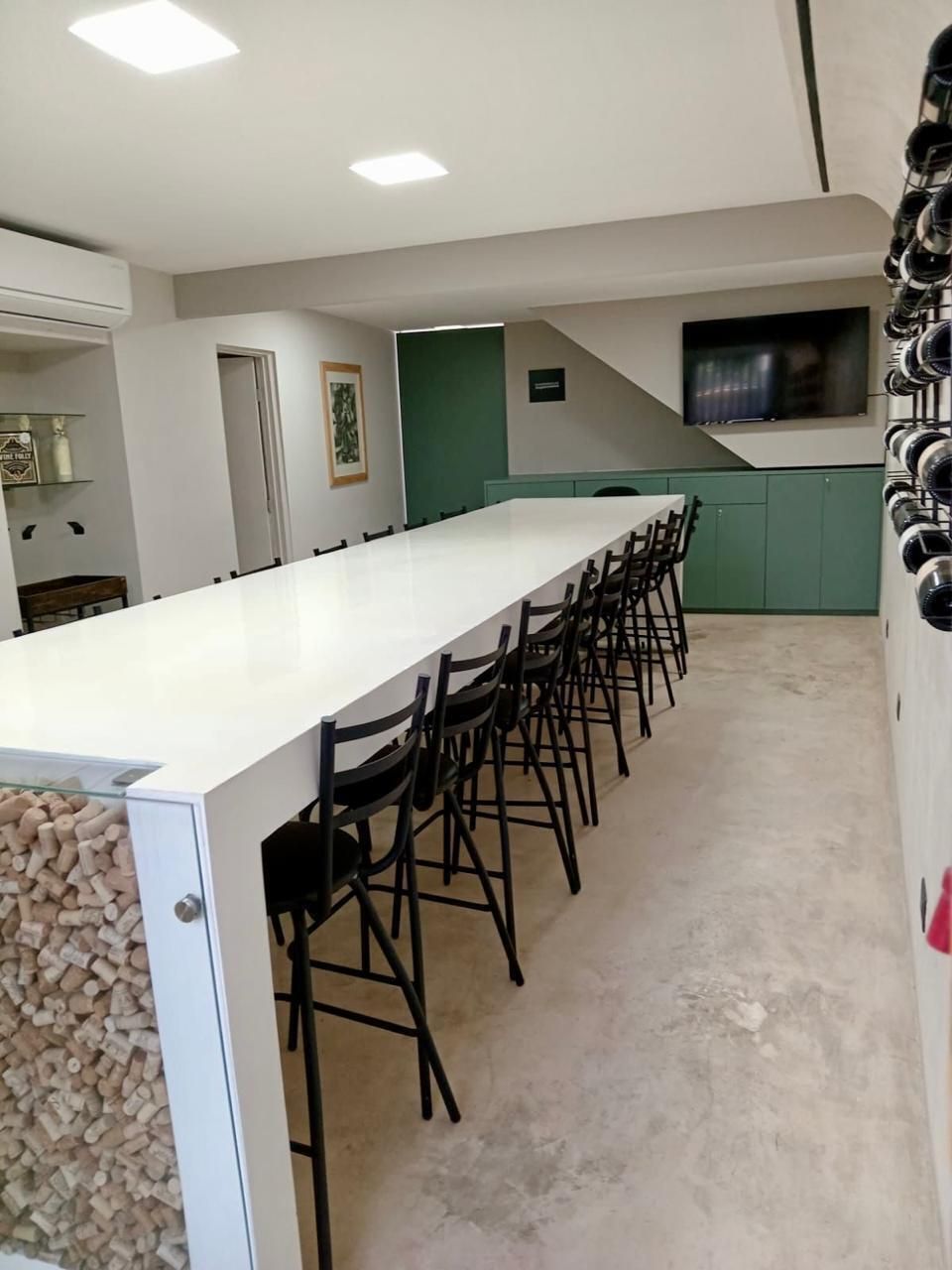 1 de 9: SALA DE JUNTAS