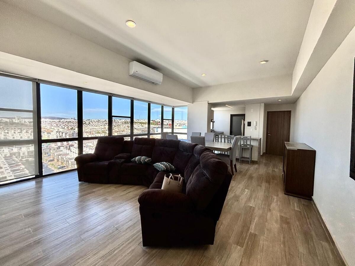 Vive en las alturas ! con vista panóramica en Piso 12