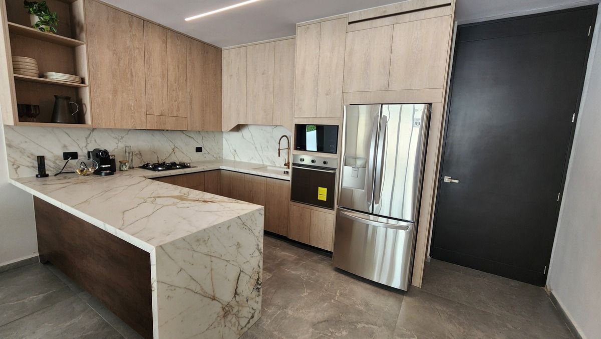 3 de 21: Departamento en Venta Merida