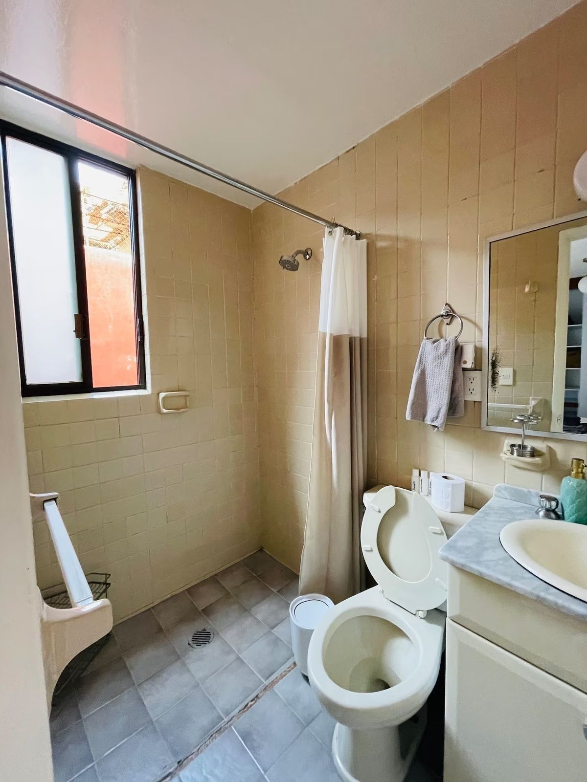 20 de 29: Baño principal