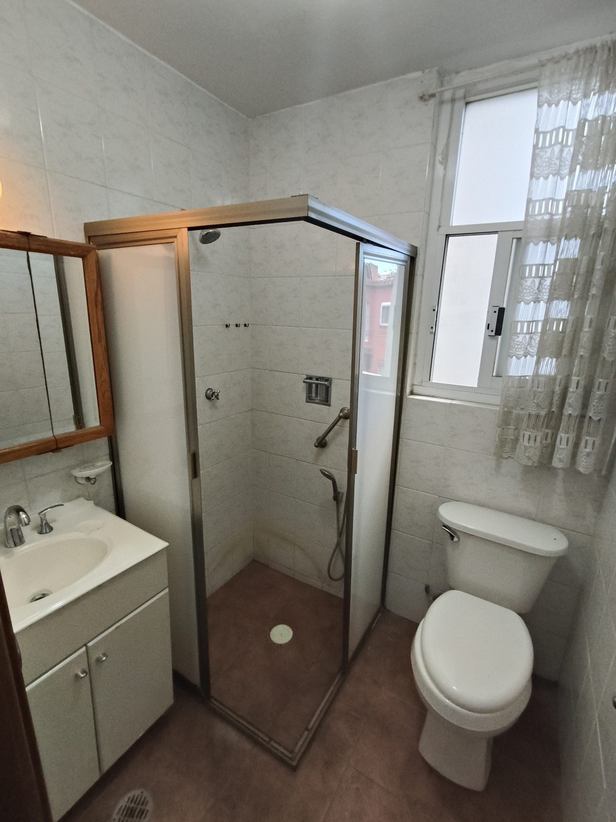 26 de 30: Baño recámara principal