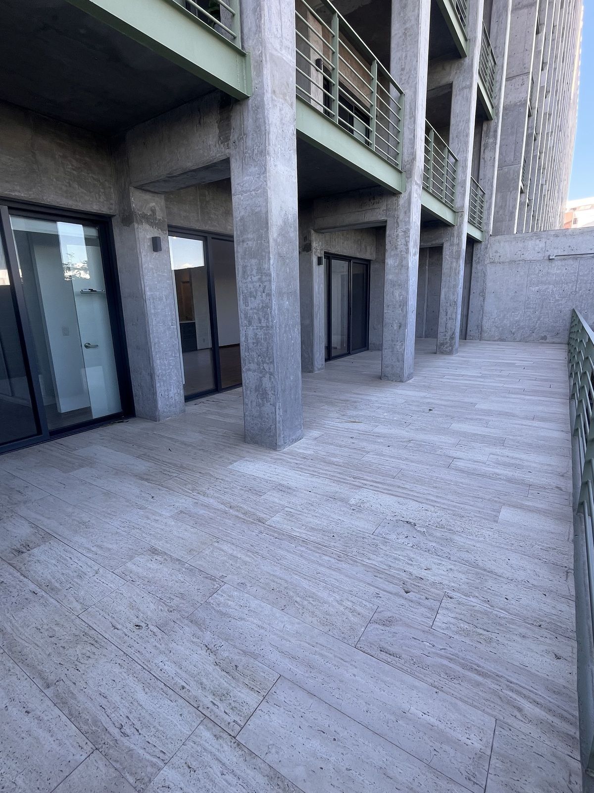 3 de 31: Terraza del depto PB