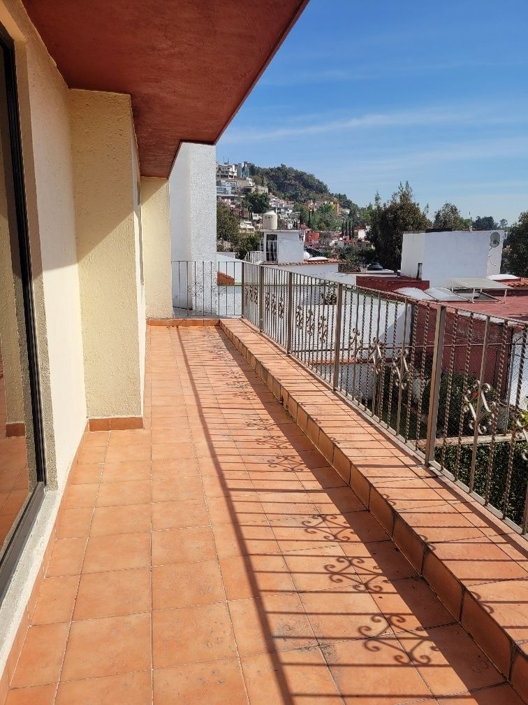 5 de 38