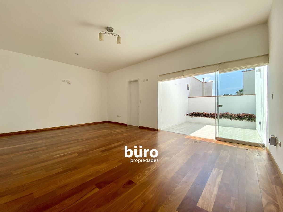 5 de 24: Master Room en el tercer piso