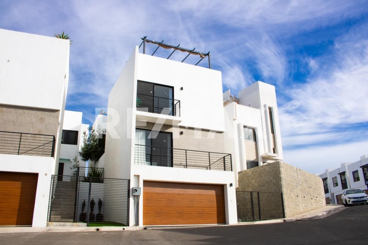 Casa en Preventa en Residencial San Marino, Playas de Rosarito, B.C.