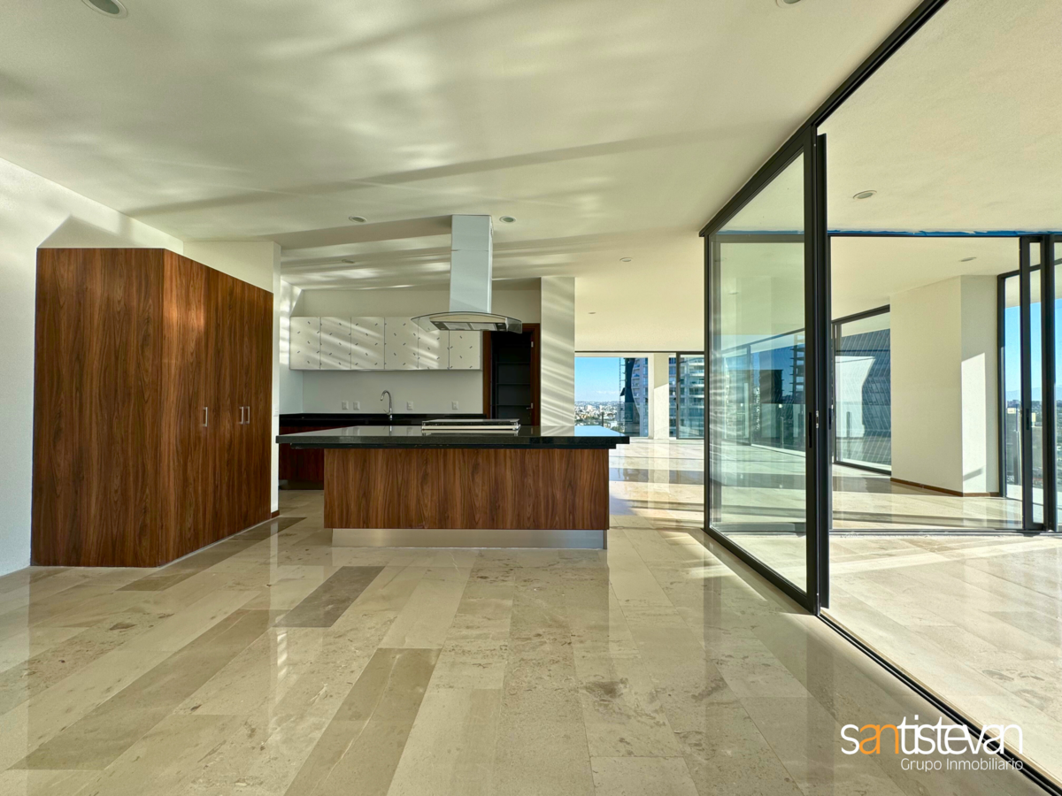 8 de 28: Penthouse en Venta en Country Club Guadalajara.