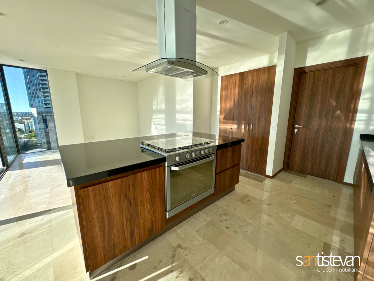 7 de 28: Penthouse en Venta en Country Club Guadalajara.