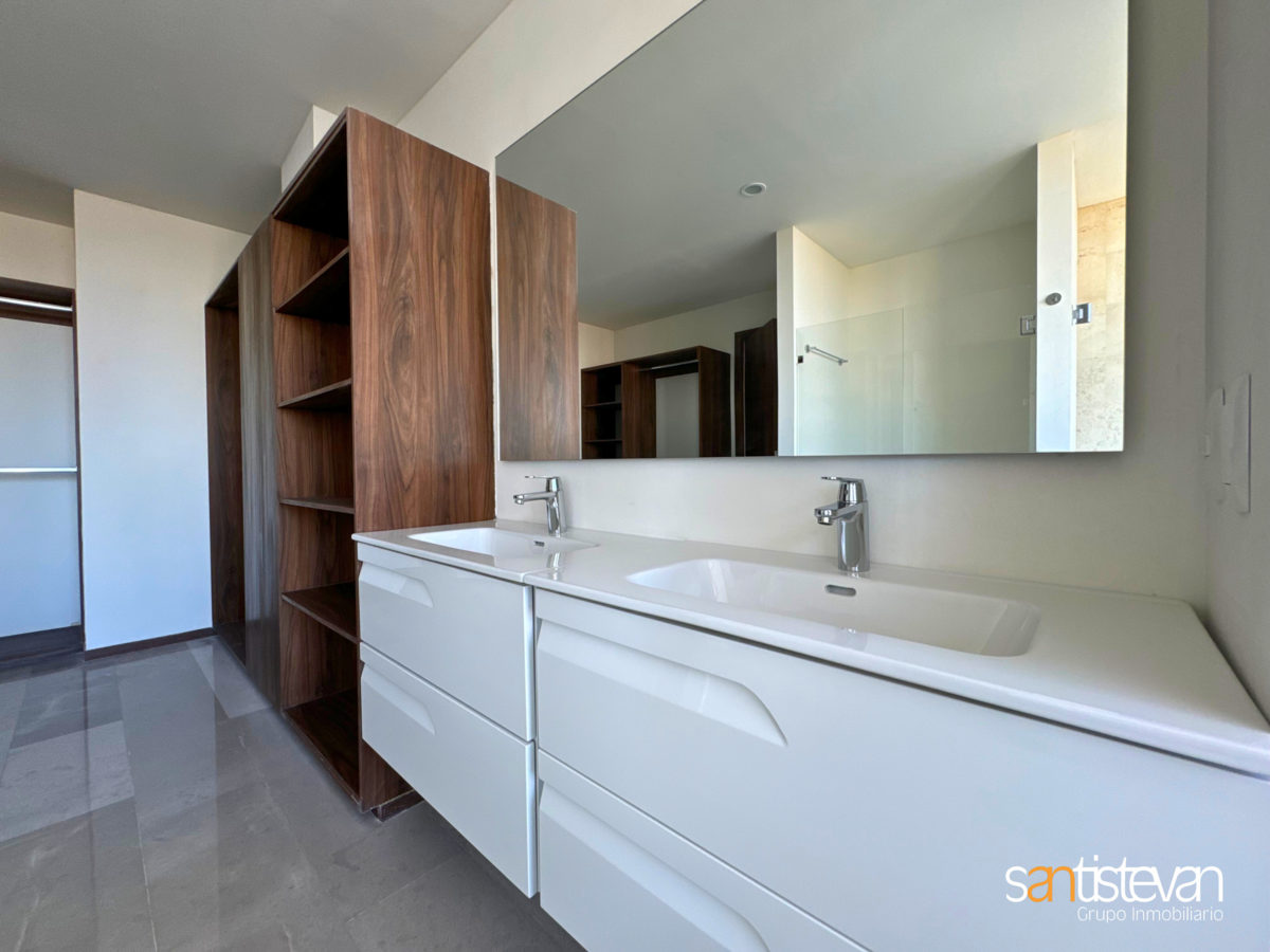 13 de 28: Penthouse en Venta en Country Club Guadalajara.