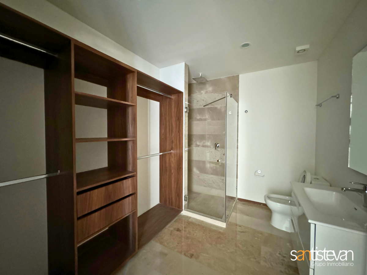 19 de 28: Penthouse en Venta en Country Club Guadalajara.