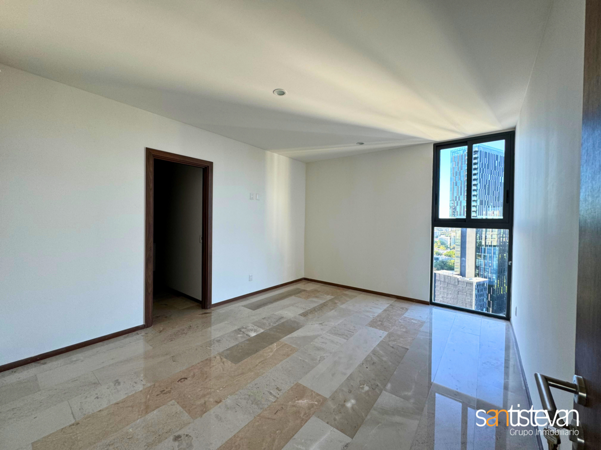 18 de 28: Penthouse en Venta en Country Club Guadalajara.